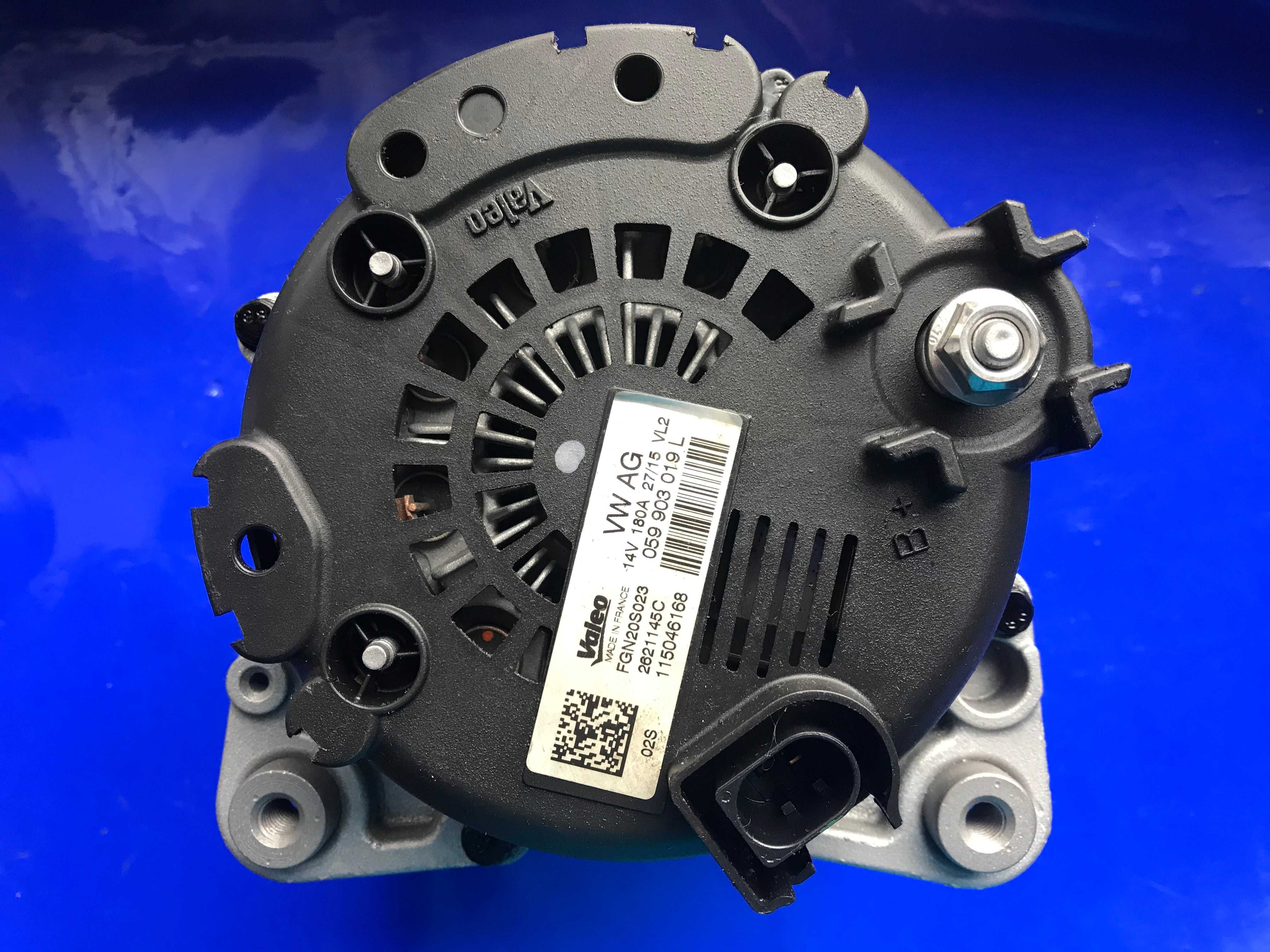 Alternator Audi A5 A6 A7 3.0 TDi Porsche Macan VALEO 180A FGN20S023