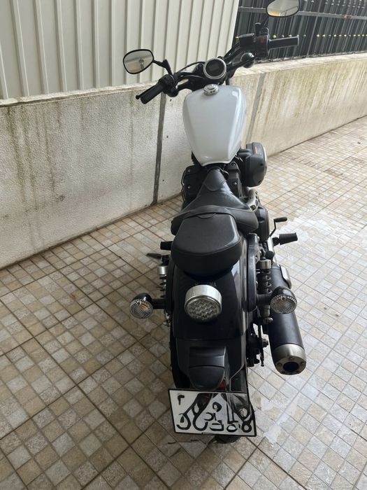 Yamaha XV 950 BRANCA