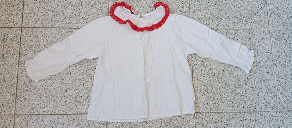 Camisola blusa de menina