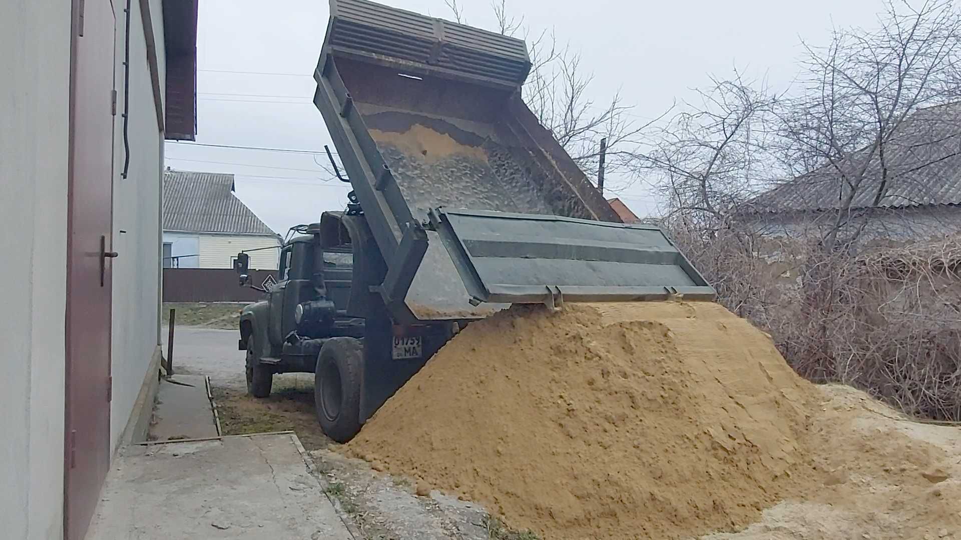 Щебінь, Відсів, Пісок,Пісок річковий , Камінь, Чорнозем