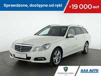 Mercedes-Benz Klasa E E 200 Avantgarde , Salon Polska, Skóra, Xenon, Bi-Xenon, Klimatronic,