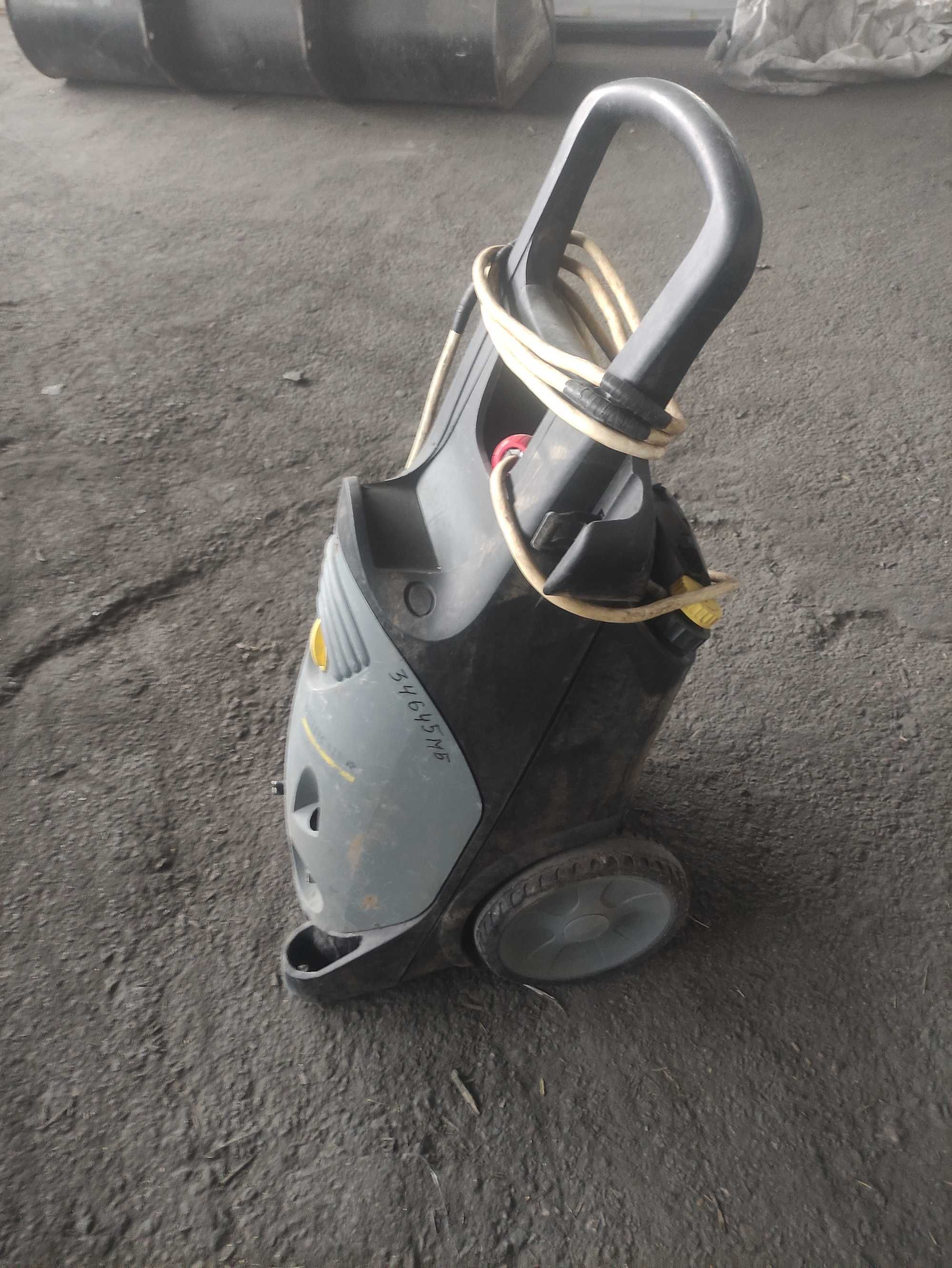 АВД KARCHER HD 10/21-HD7/18 C-HDS 6/14-HDS 8/18-4C