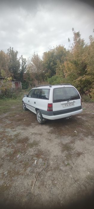 Opel Astra Универсал 1.7дизель