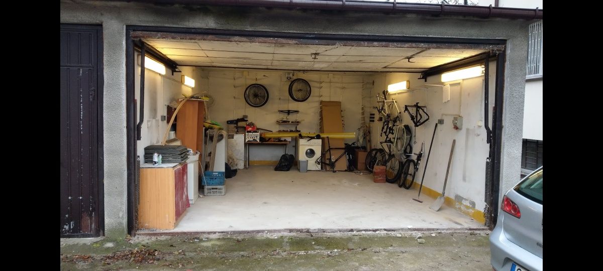 Dwu stanowiskowy, duży garaż wolnostojący 30m2, pełna własność KW