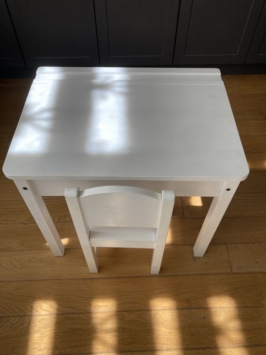 Stolik i krzesło dla dziecka z Ikea