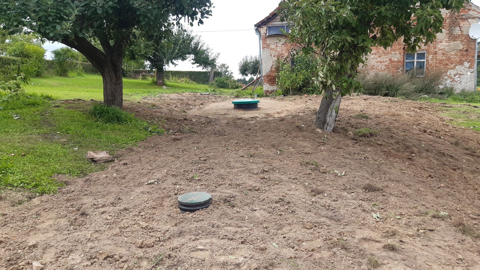 Oczyszczalnia ścieków 4m3 dla 6-8 osób , szambo ekologiczne 4m3