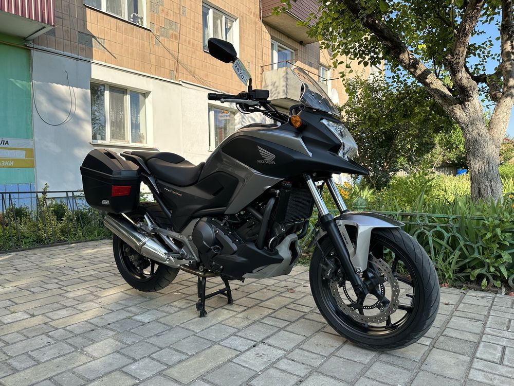 Honda NC750X dct автомат ABS