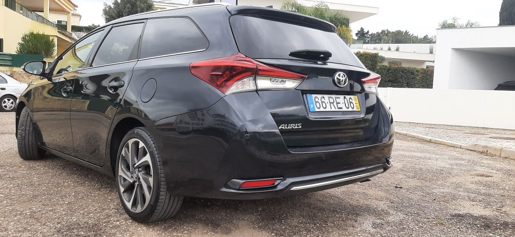 Toyota auris 1.4 d4d touring sports