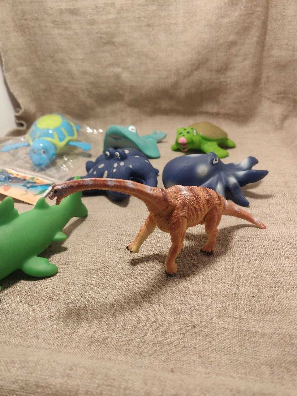 Набір іграшок морські іграшки і динозавр