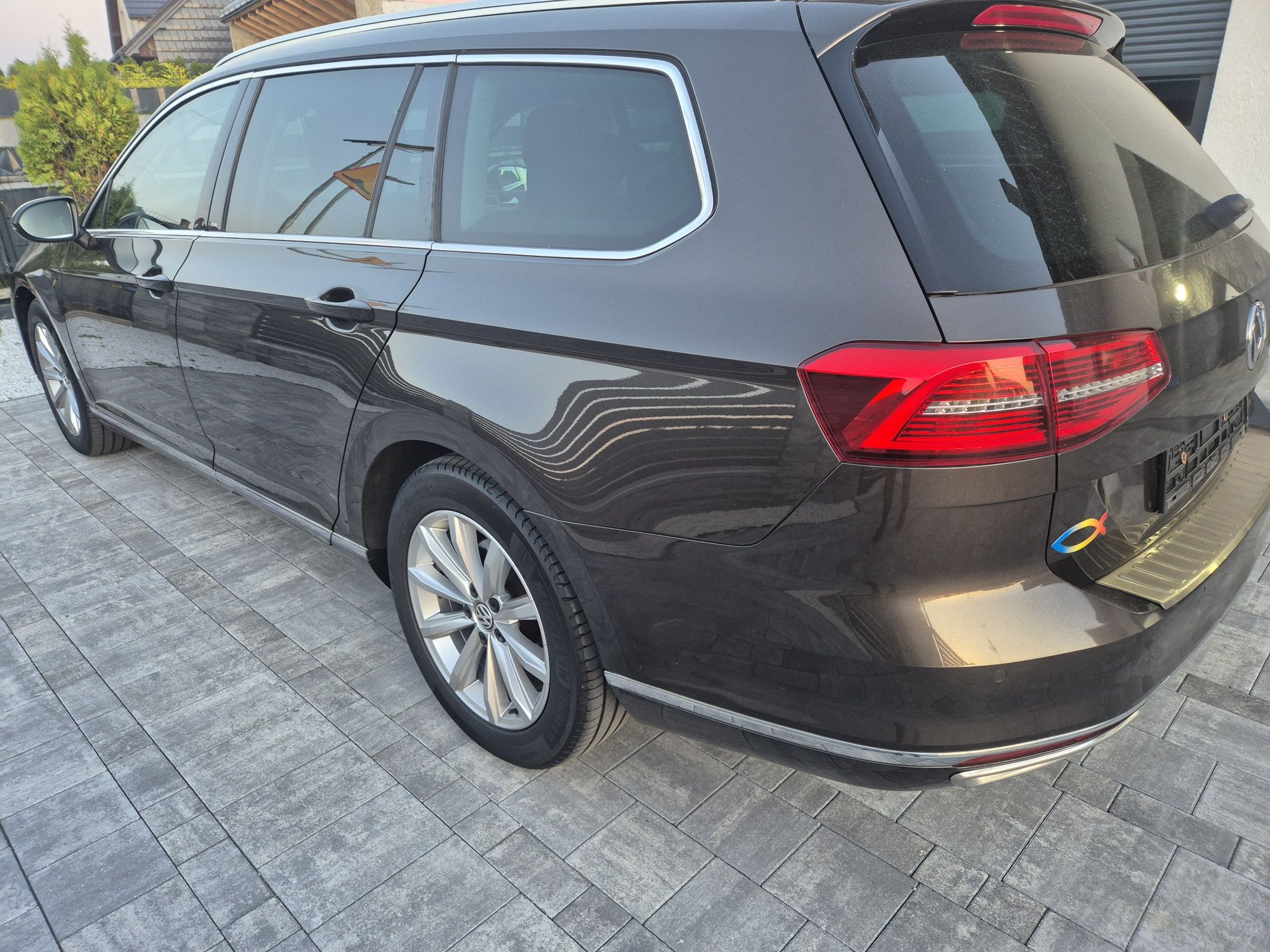 VW Passat 2.0 DSG|led|xenon|ACC|Masaze
