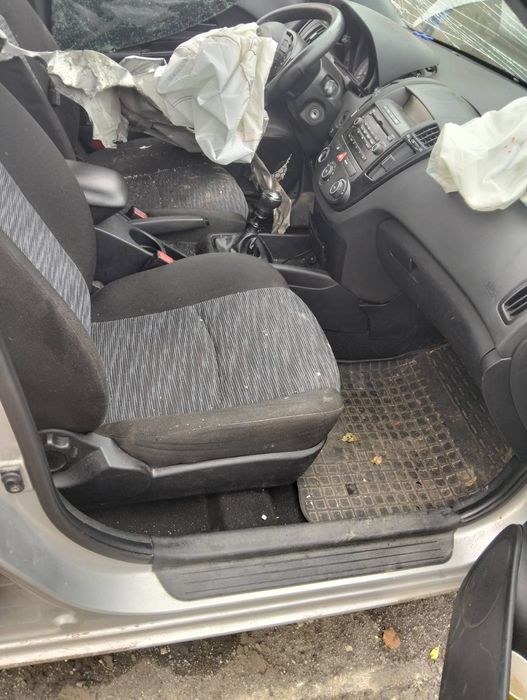 Продаж Kia Ceed 2009 рік