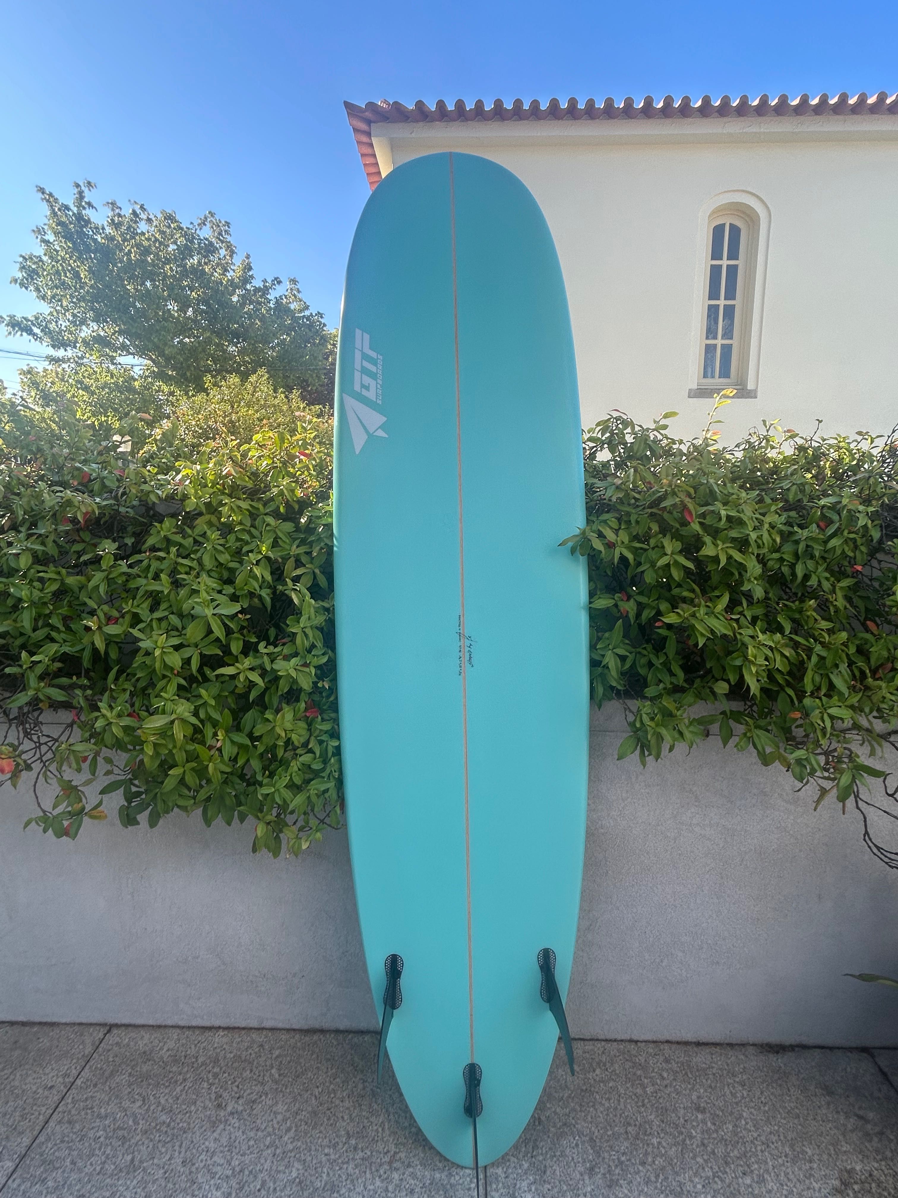 Prancha Surf marca GTF surfboards