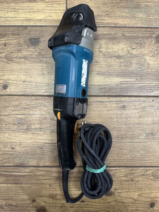 Polerka szlifierka Makita 9237CB (180mm)