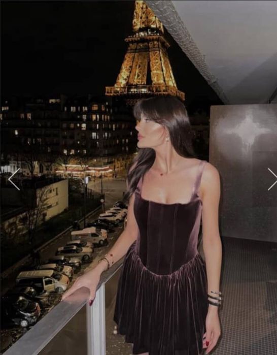 Продам оксамитову сукню від zara