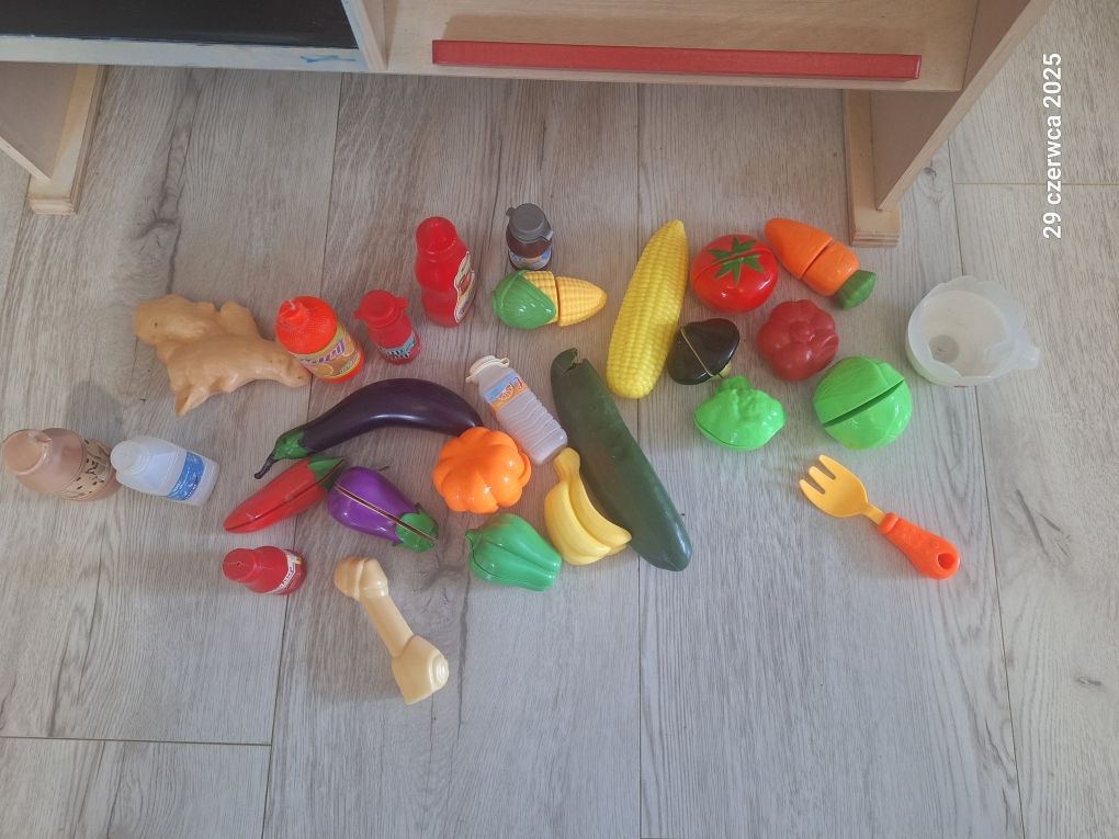Sklep drewniany supermarket plus kasa i warzywa  Playtive Lidl