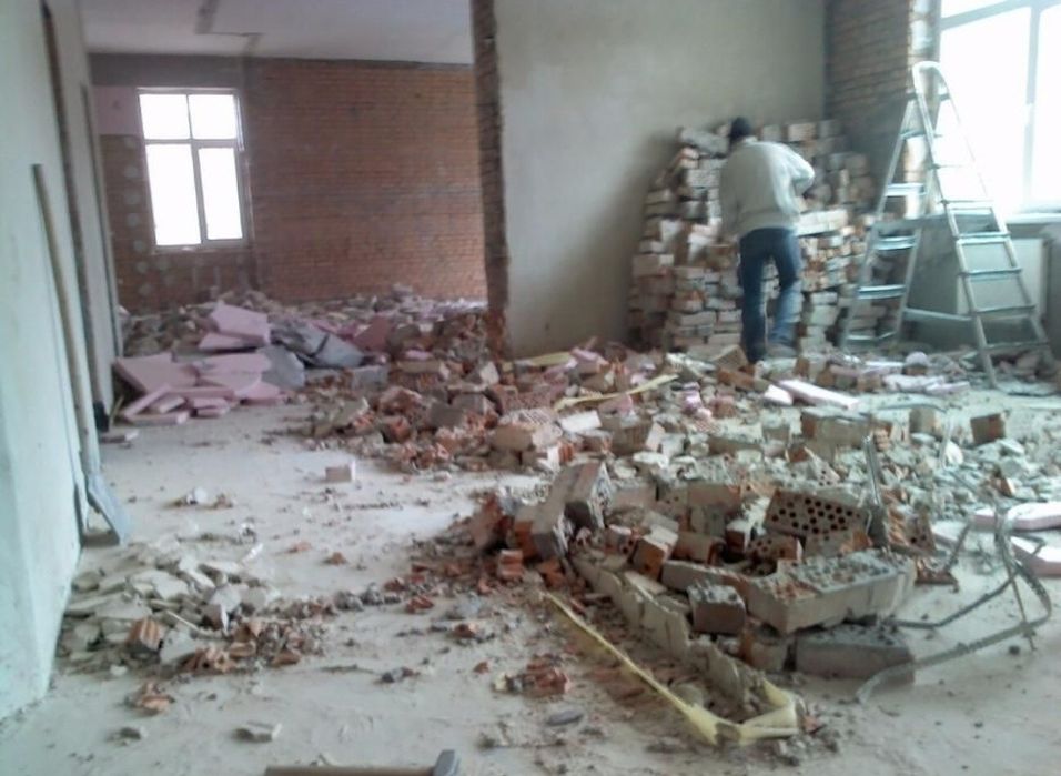 Демонтаж усього! Ламаємо від перестінків до будинків! Вивіз сміття!