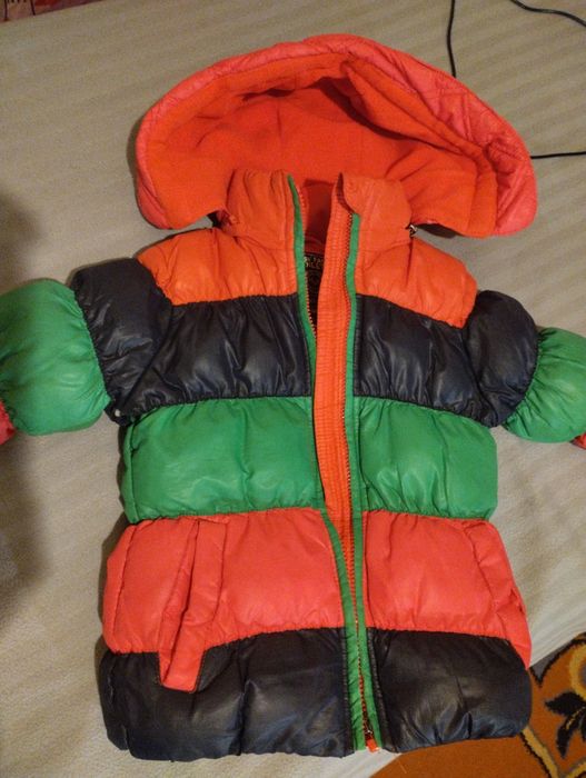 Зимова куртка тепла