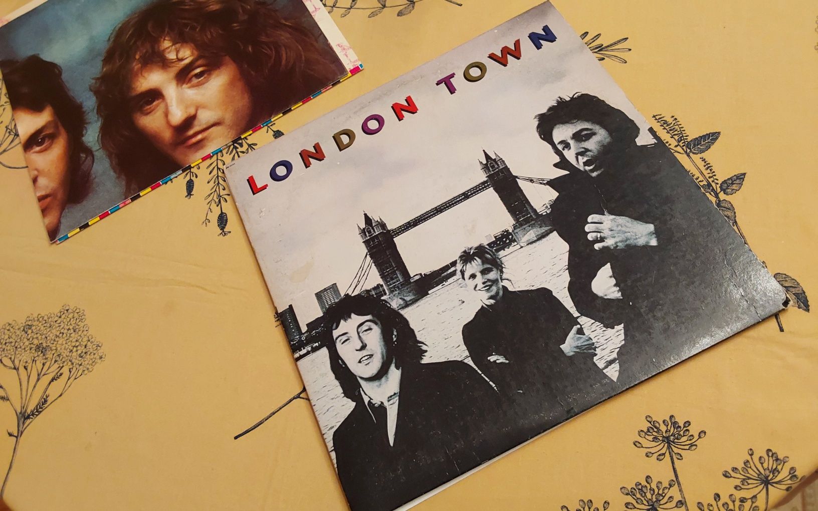 Винил пластинка London town Capitol 1978