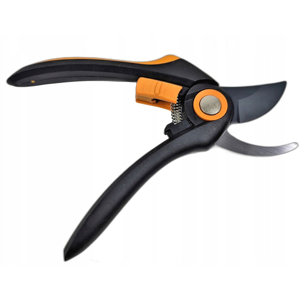 секатор Fiskars Plus  P521 новий