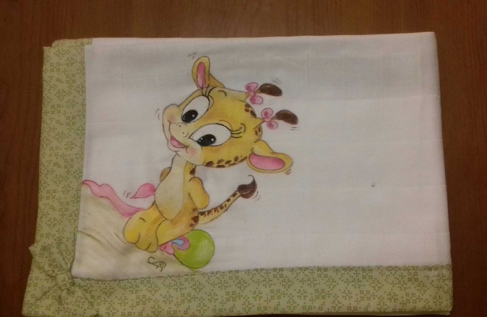 Fraldas pintadas à mão