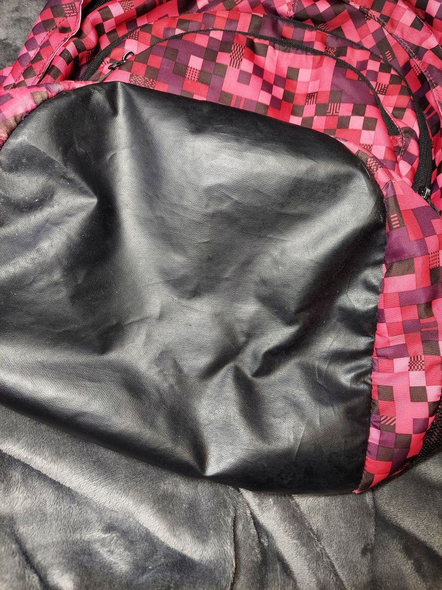 Plecak nike oryginalny różowy pojemny duży