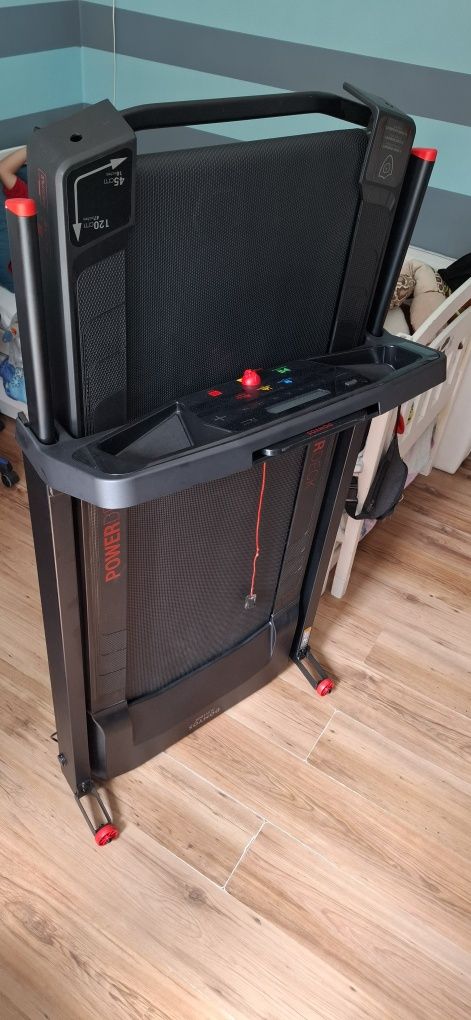 Bieżnia doymos run 100 Econnected