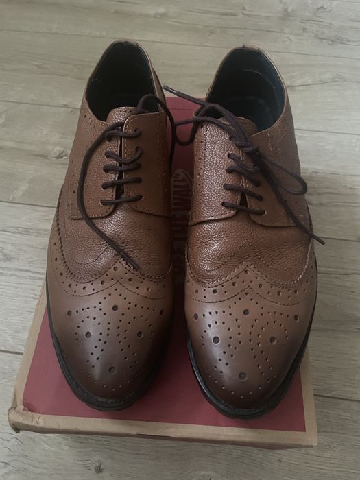 Туфлі / броги з тракторним протектором. натуральна шкіра