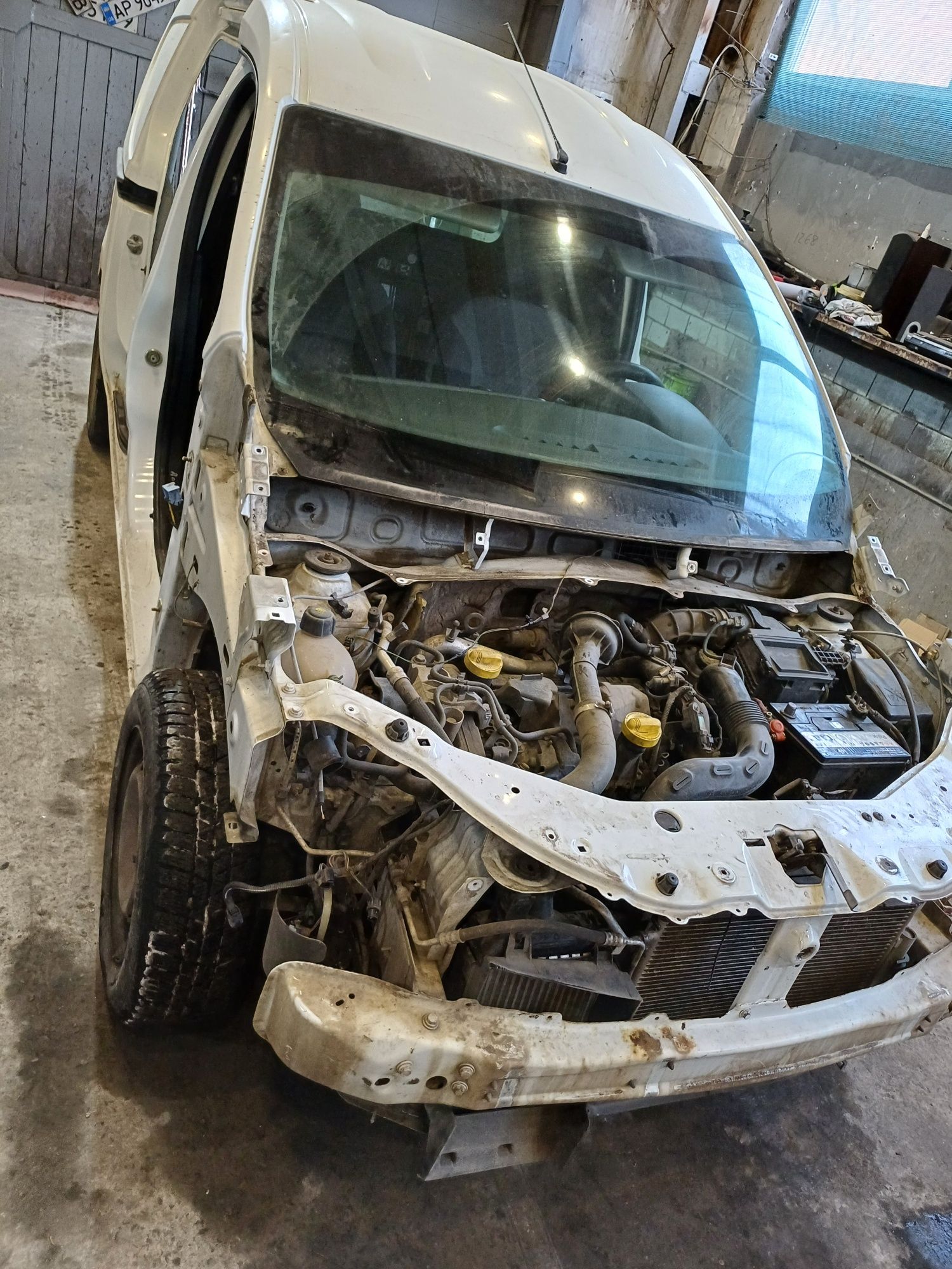 Передняя панель Renault Dokker кузов
