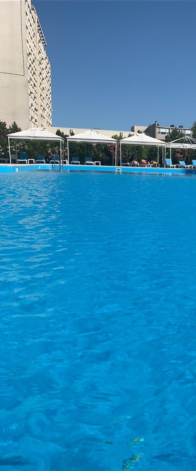 Апартаменти в готелі біля моря, Кароліно-Бугаз/Затока