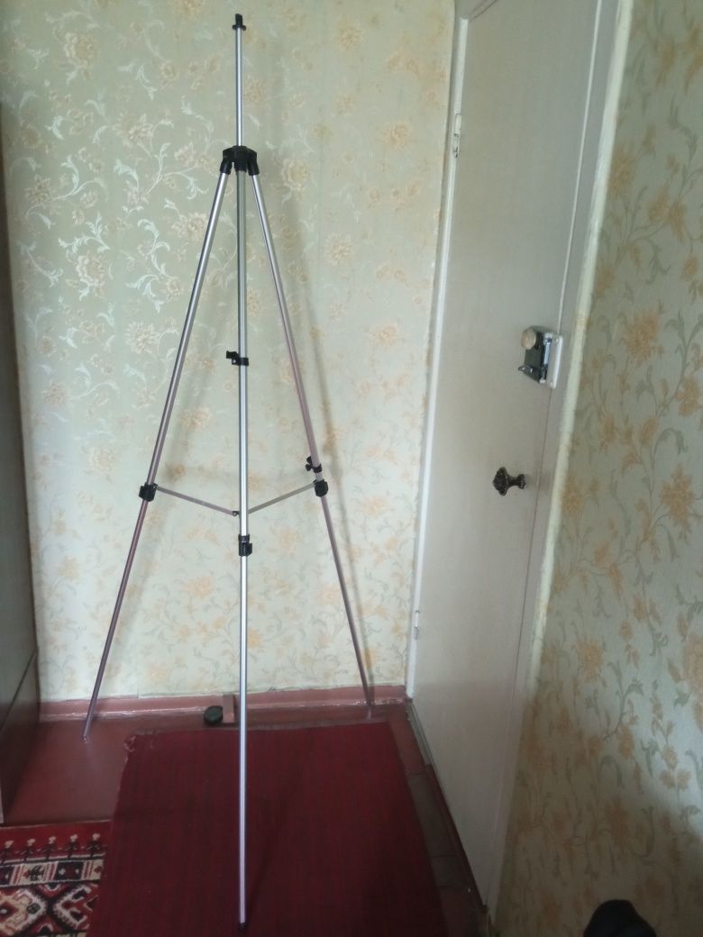 Штатив для камеры фотоаппарата 1.9 м