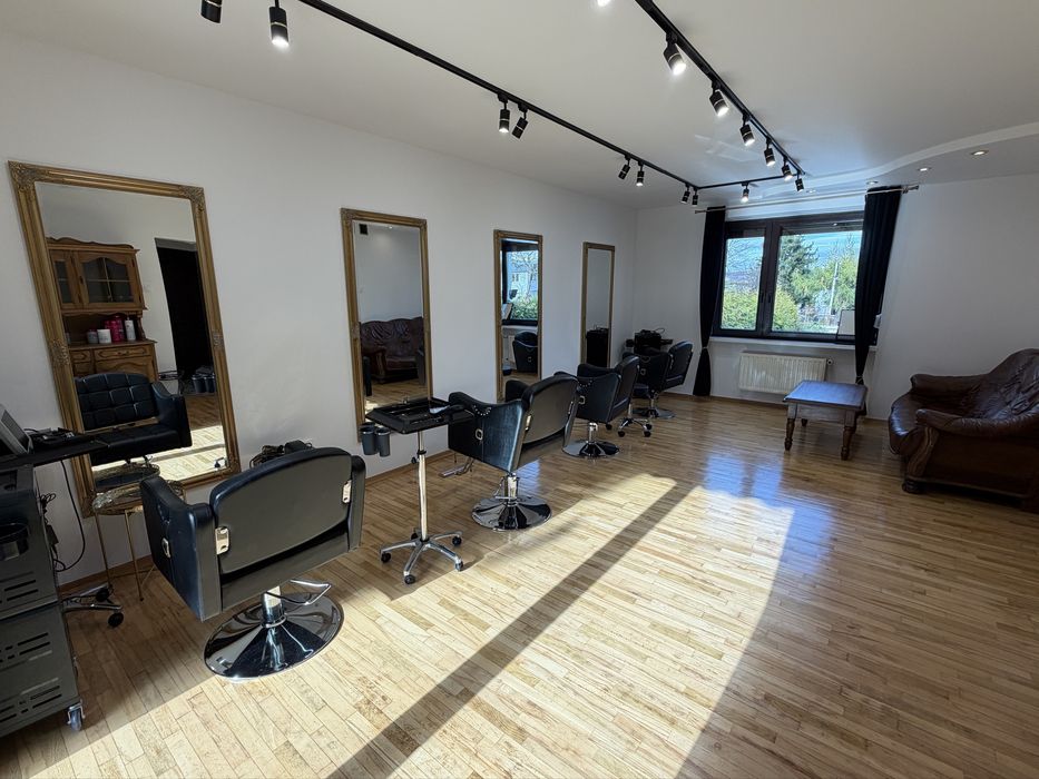 Salon fryzjerski kosmetyczny barber pielęgnacja urządzony NOWY KIELCE