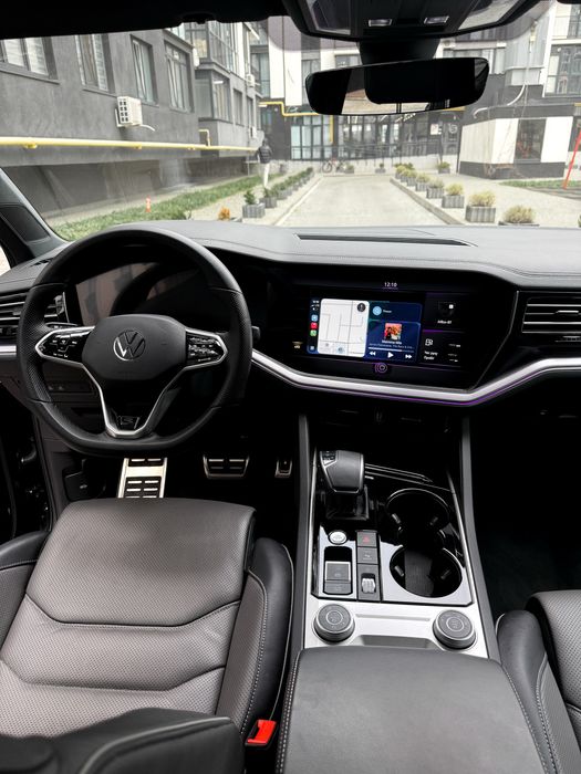 Volkswagen Touareg R-Line Platinum 2022