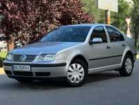 Volkswagen Bora 1.6 MPI АВТОМАТ ГАЗ4