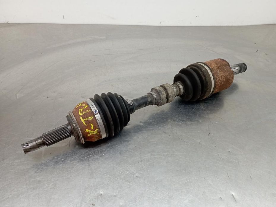 Transmissão frente esquerda NISSAN X-Trail (T32)