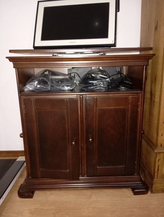 Móvel de televisão