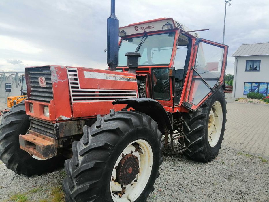 Silnik cześci Fiatagri 180-90 Pompa wtryskowa