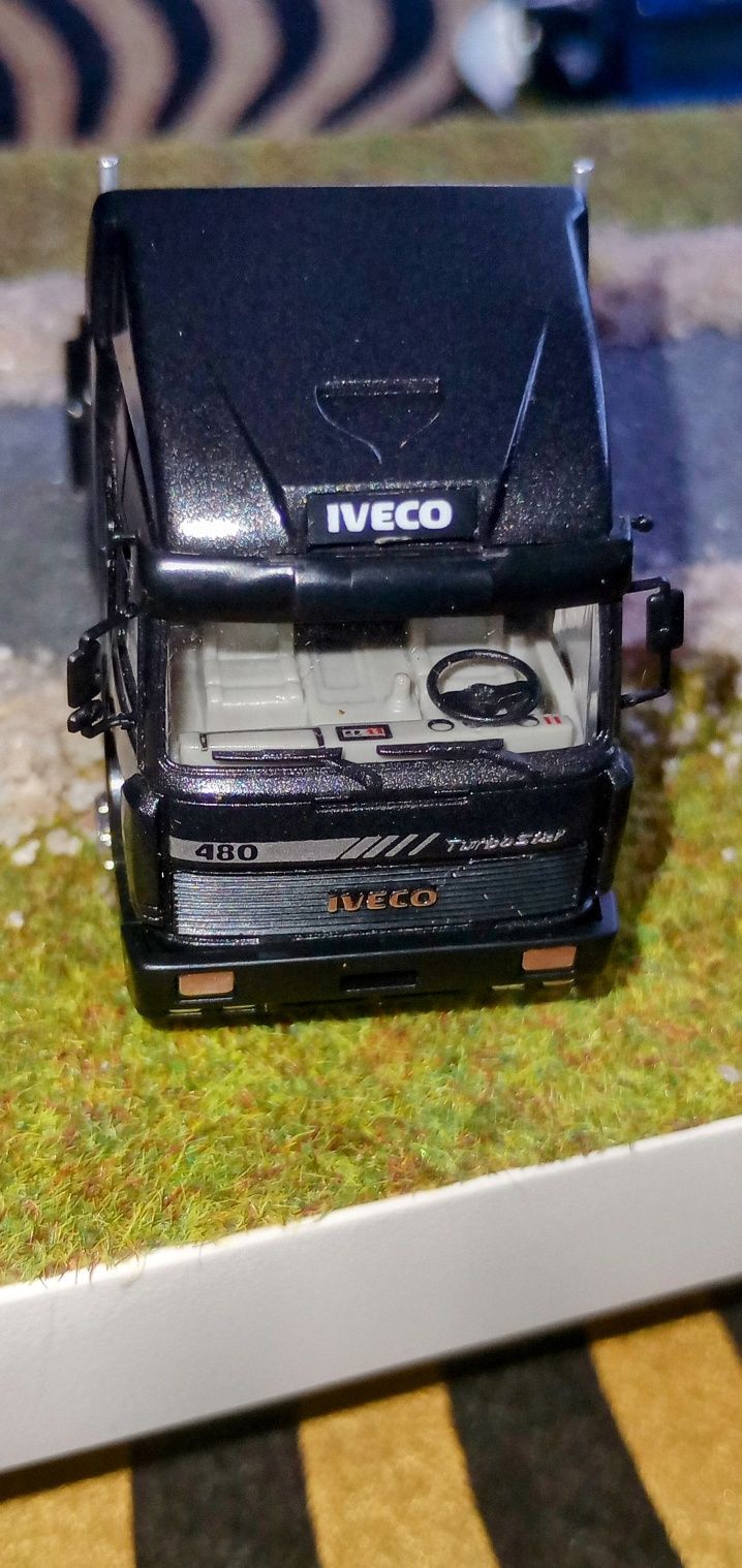 Model Herpa Iveco Turbostar 480 skala H0 1 87