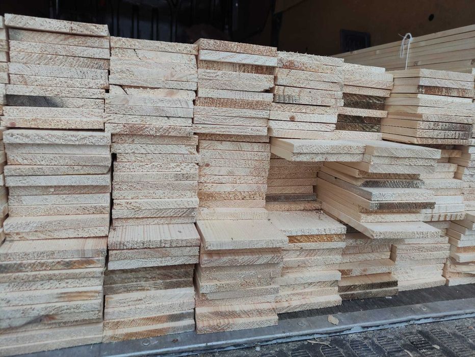 Boazeria, deska elewacyjna, sztachety, deska tarasowa