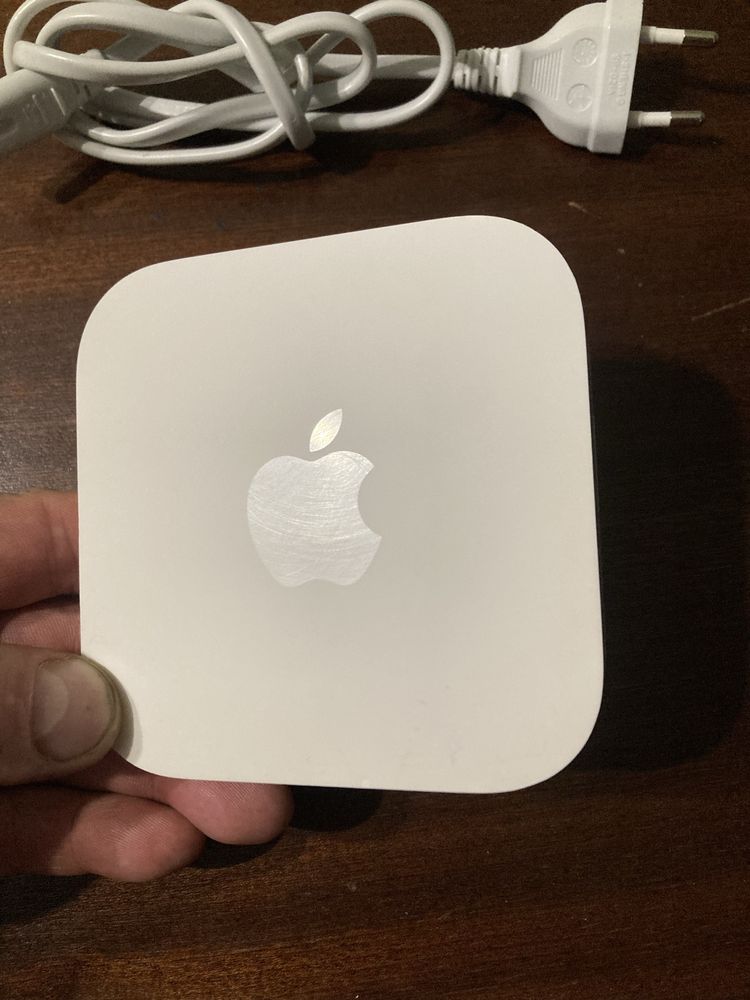 Apple роутер A1392 AirPort Express MC414LL/A WIFI США звуковой