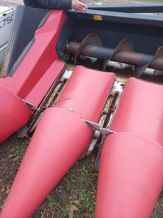 Жатка кукурудзяна RD-800/B