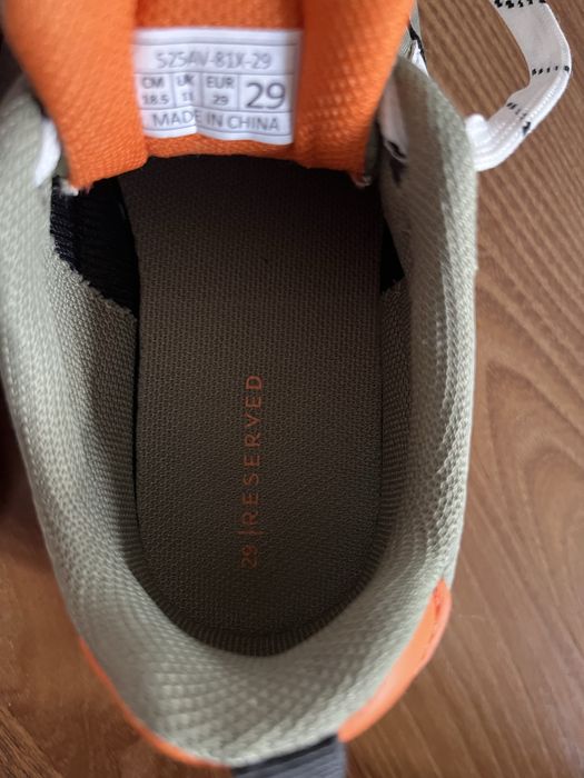 Sportowe sneakers Reserved 29