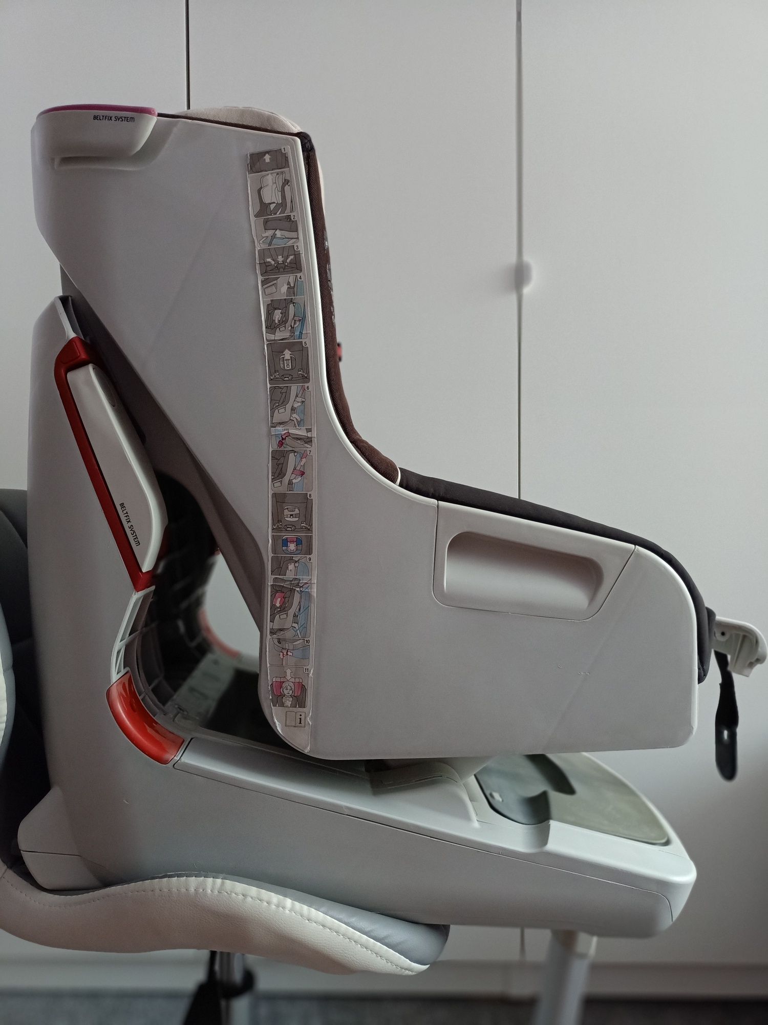 fotelik samochodowy Concord Absorber XT 9-18 kg, Isofix Beltfix system