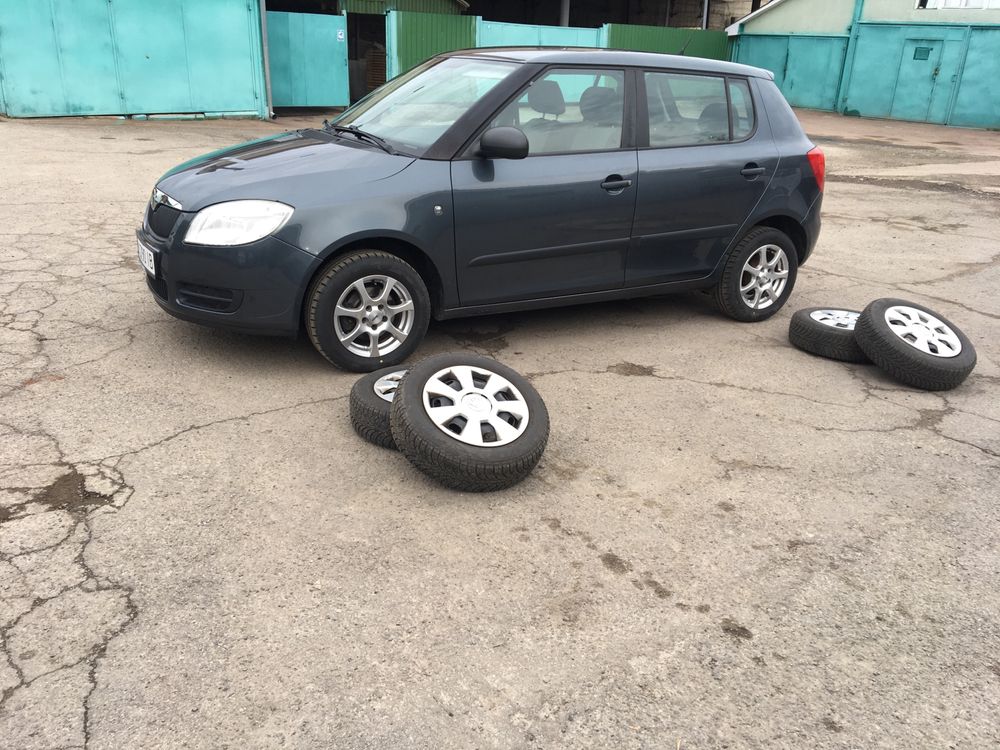 Skoda Fabia 1.2 бен