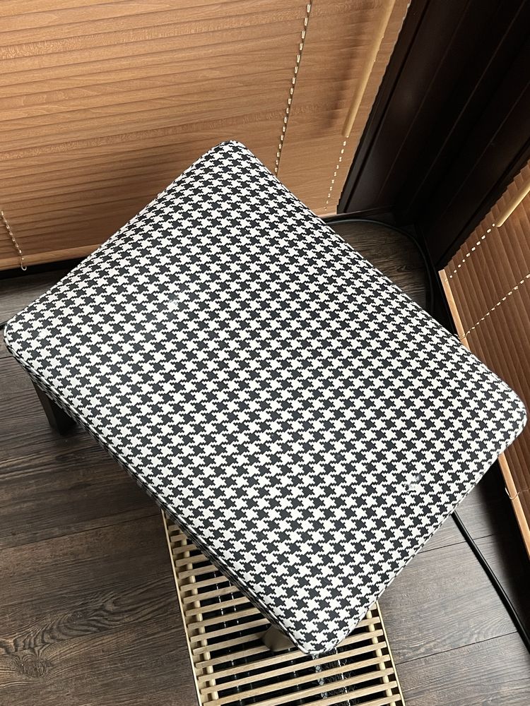 Podnóżek Ikea Sakarias