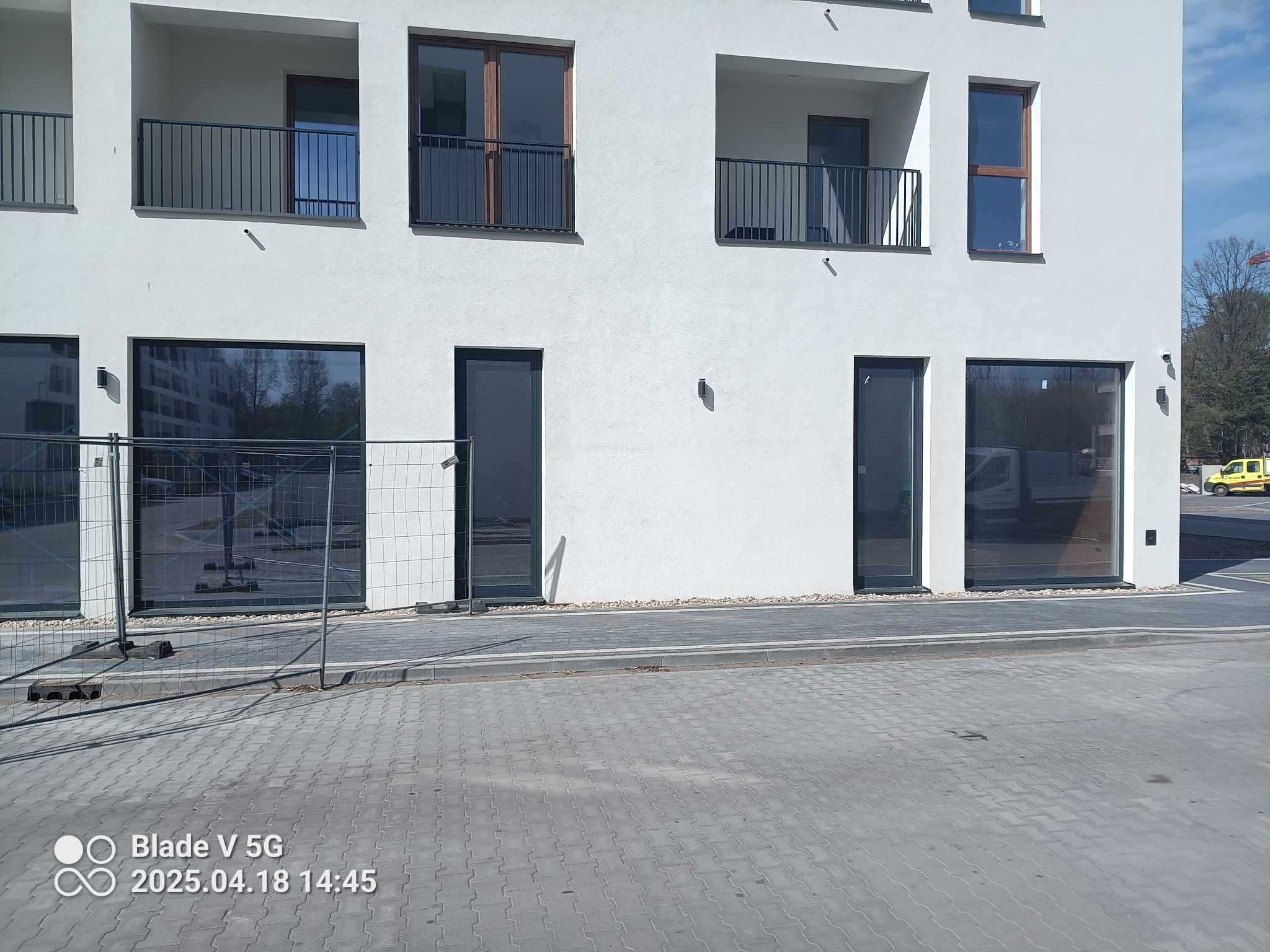 Lokal komercyjny na osiedlu Eko Park w Zielonce