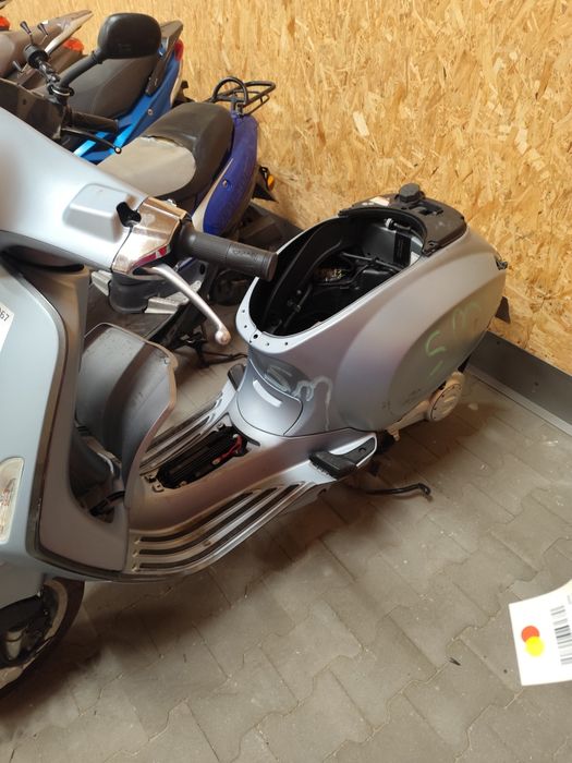 Piaggio Vespa Primavera 50 rok 2021