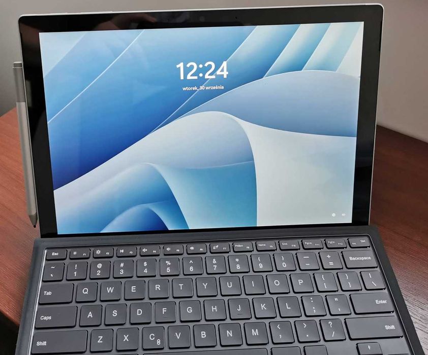 Microsoft Surface Pro 7+ (1960), 8/500GB, i5 11Gen