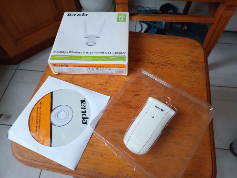 Адаптер Tenda W322UA