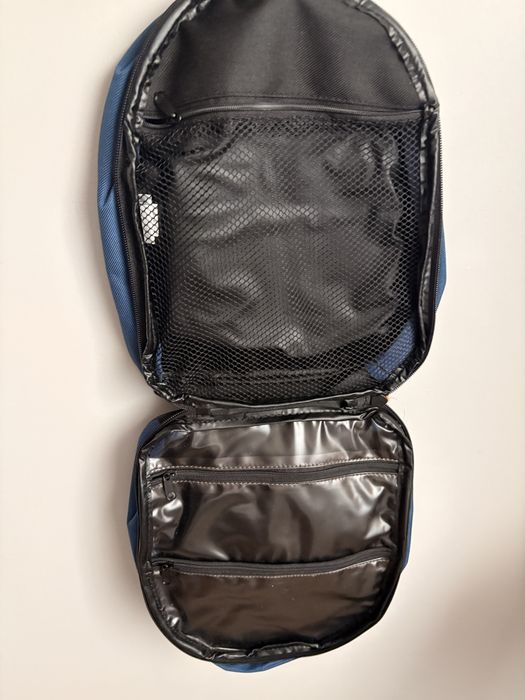 Nowa kosmetyczka z Head