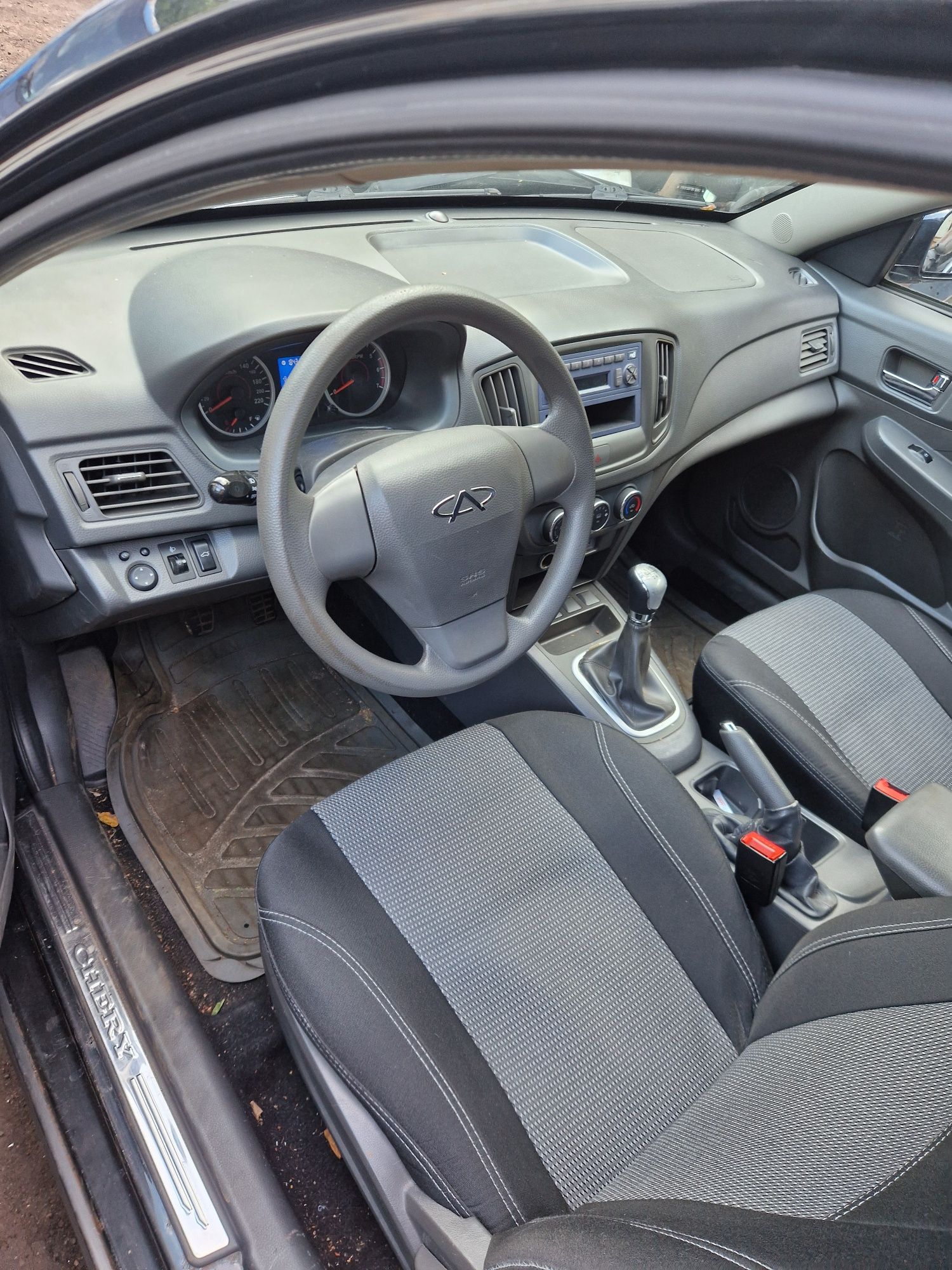 Разборка Chery E5